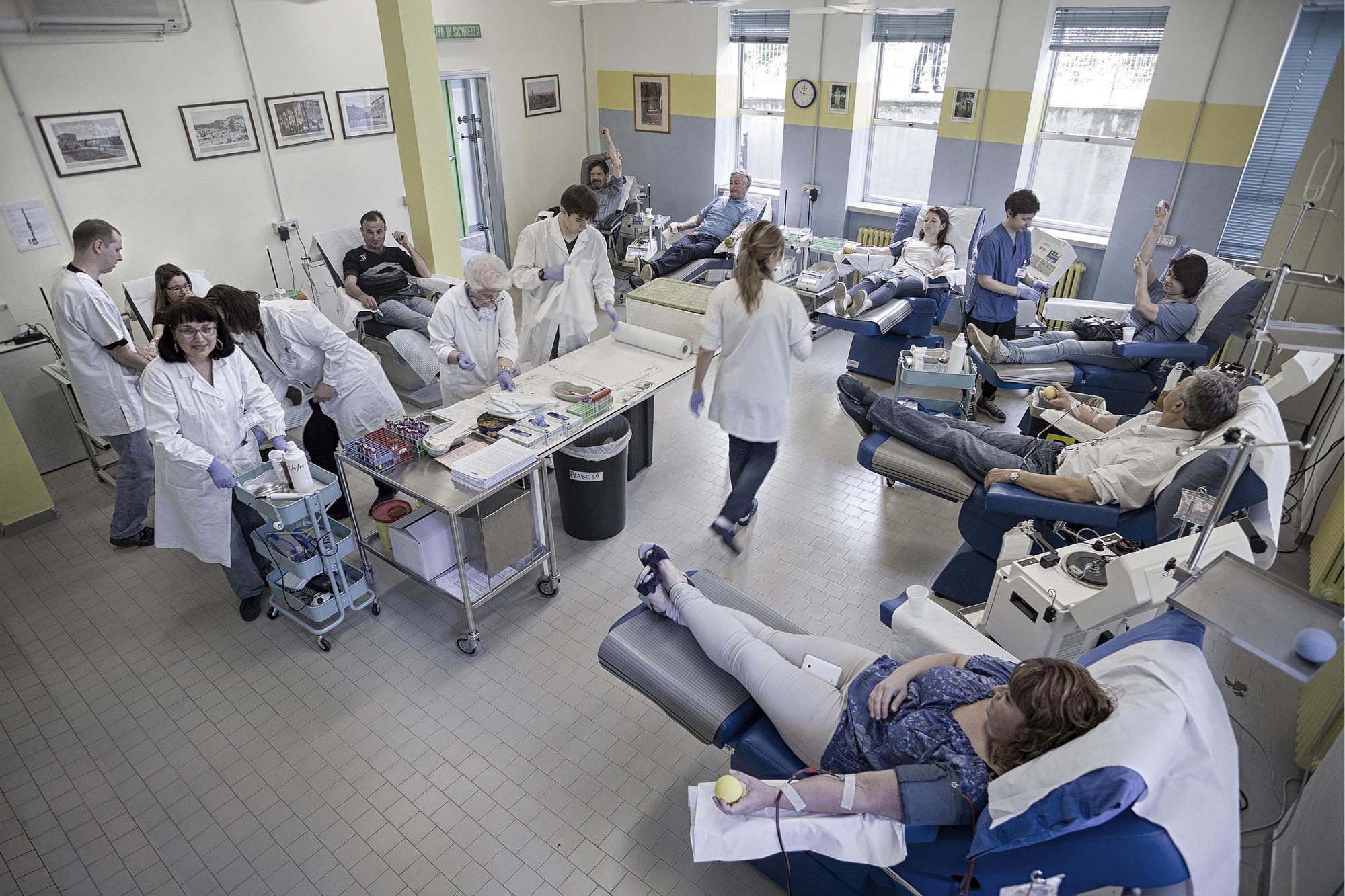 0011P1 sanita emilia04 - Donazione di sangue, sezione AVIS di Mirandola
