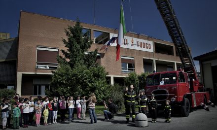 Pompieropoli, esercitazione antincendio con i bambini