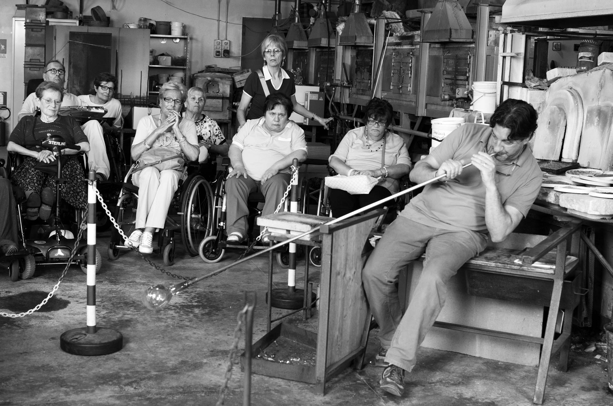 0168P2 ass.sociale veneto06 - Assistenza disabili, gita a Murano