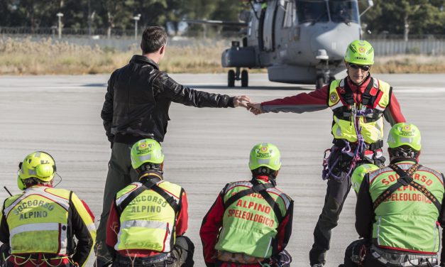 Corpo Nazionale Soccorso Alpino e Speleologico, vita appesa a un filo