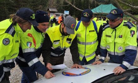 Volontari di protezione civile