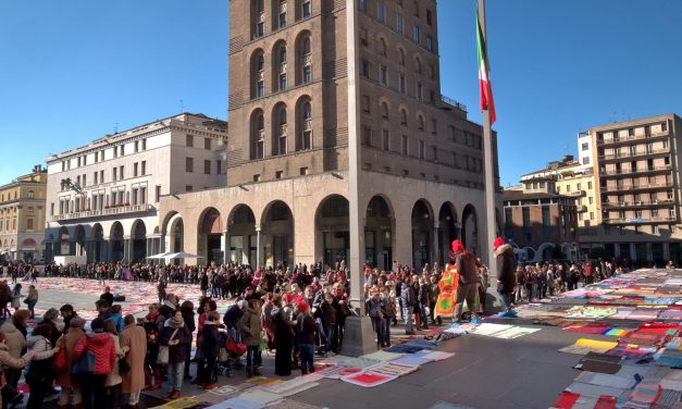 Manifestazione contro la violenza sulle donne, viva Vittoria