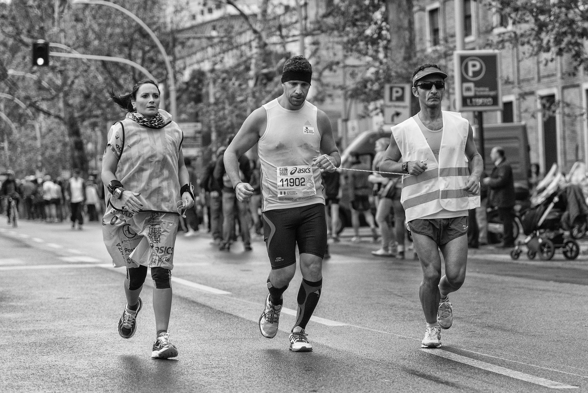 0472P1 sport toscana03 - Volontari della maratona a Firenze