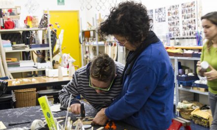 Laboratorio per bambini al Centro Babilonia