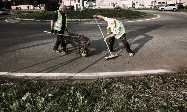 Ecovolontari Rivaltesi, adotta una rotonda