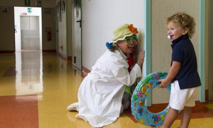 Clown terapia, missione sorriso in pediatria