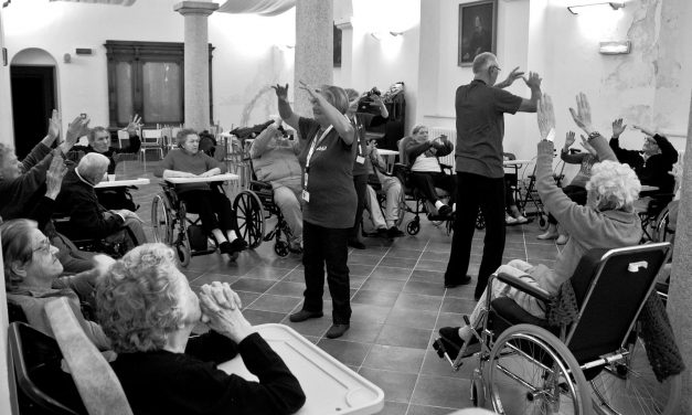 Animazione in casa di riposo, ginnastica dolce