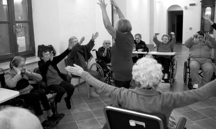 Animazione in casa di riposo, ginnastica dolce